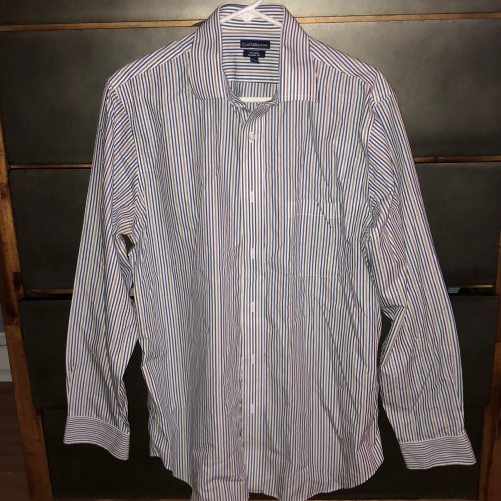 Men’s dress shirt